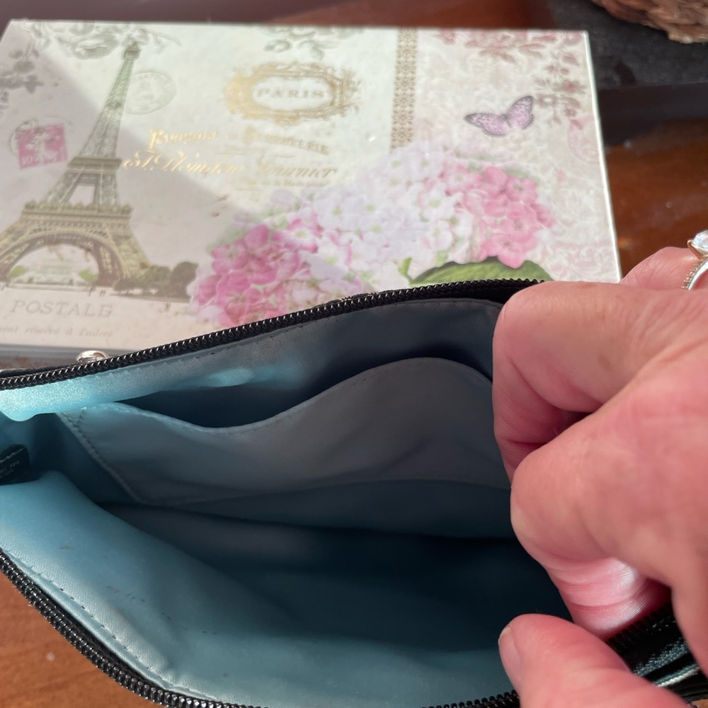 Coach Wristlet - Picture 4 of 4